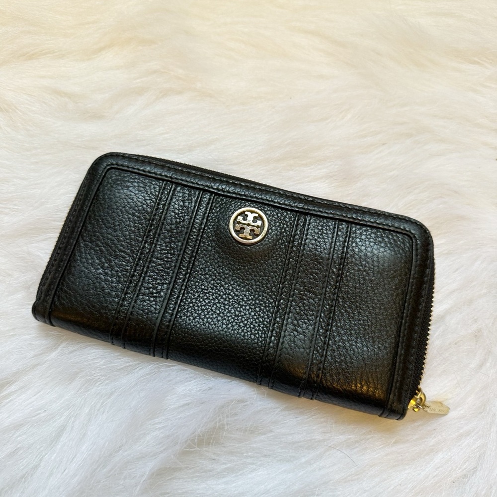 Tory Burch Landon black leather continental wallet - Picture 3 of 12